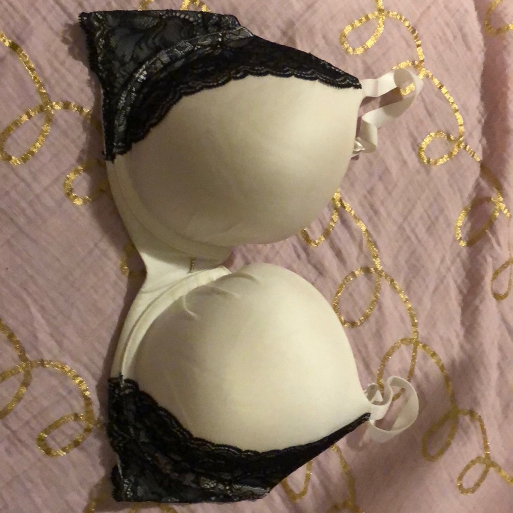Body by Victoria lined Demi